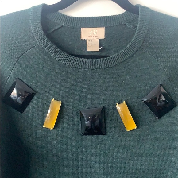 H&M forest Green sweater - Picture 2 of 4